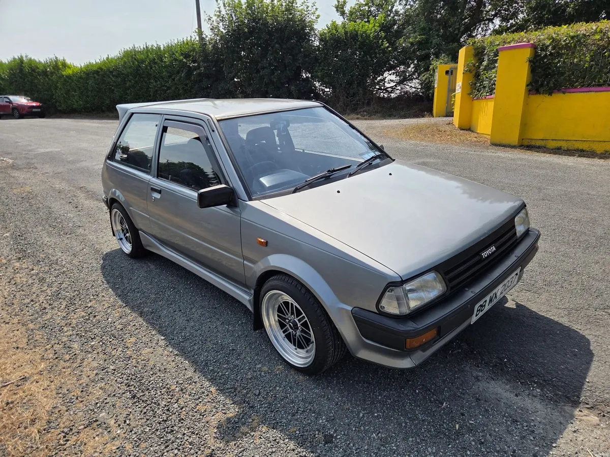 Toyota Starlet EP70 4EFE - Image 2