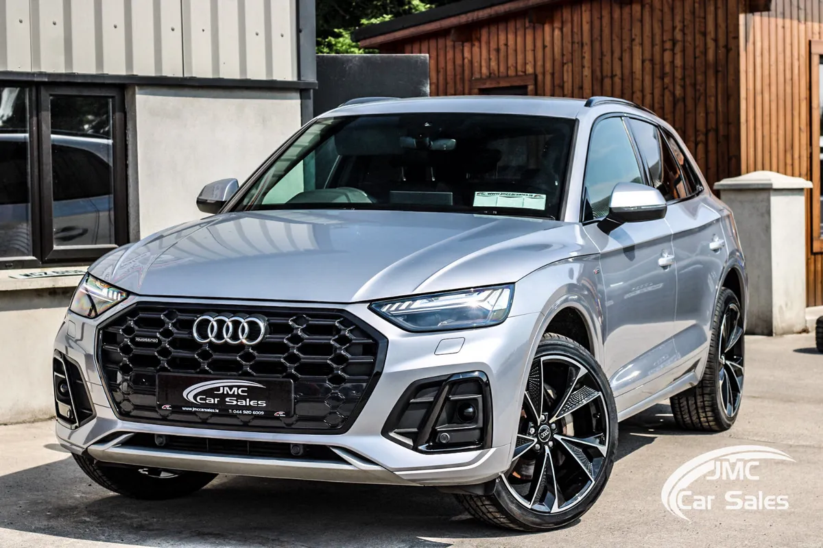 2022 AUDI Q5 S-LINE QUATTRO 50 TFSI E - Image 1