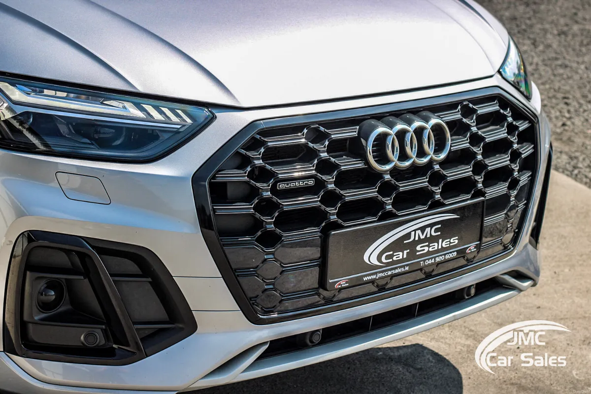 2022 AUDI Q5 S-LINE QUATTRO 50 TFSI E - Image 5