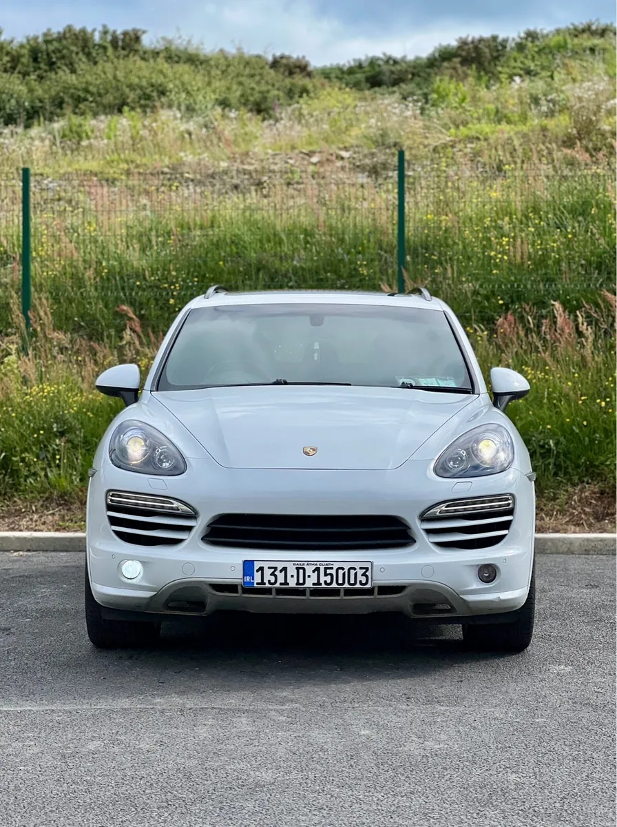Porsche Cayenne 958.1 *HIGHEST SPEC FOR SALE* - Image 2