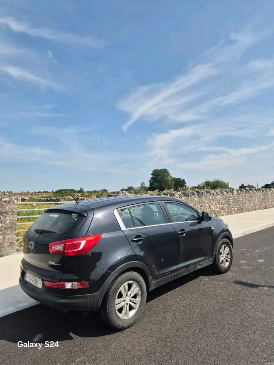 KIA SPORTAGE Diesel - Image 4