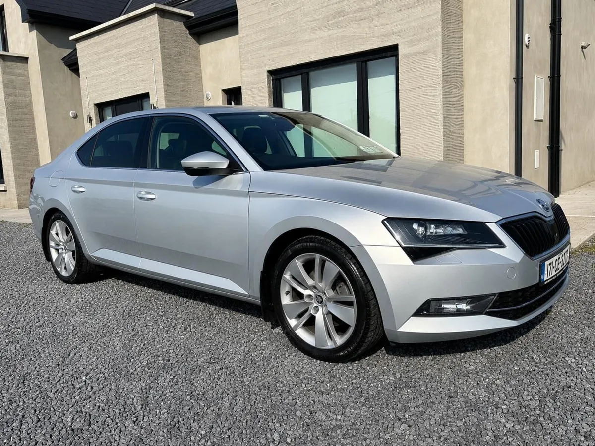 171 Skoda Superb 2.0 TDI SE L Executive (150 HP) - Image 2