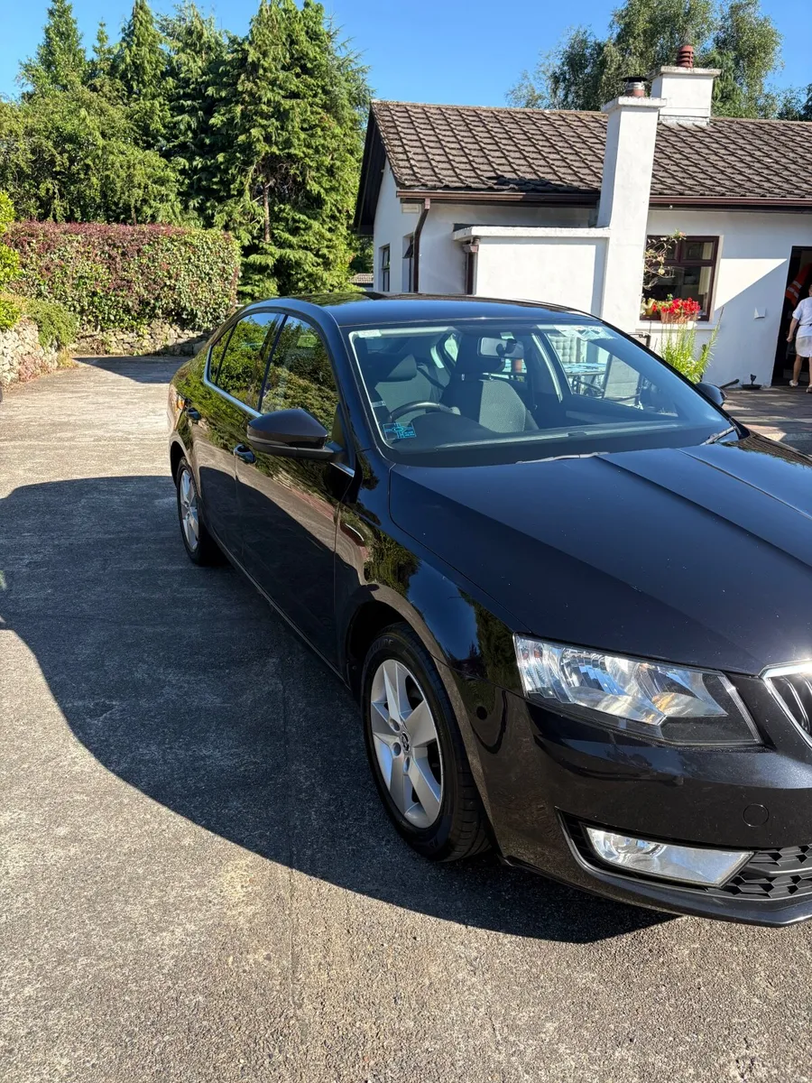 Skoda Octavia 2015 - Image 4