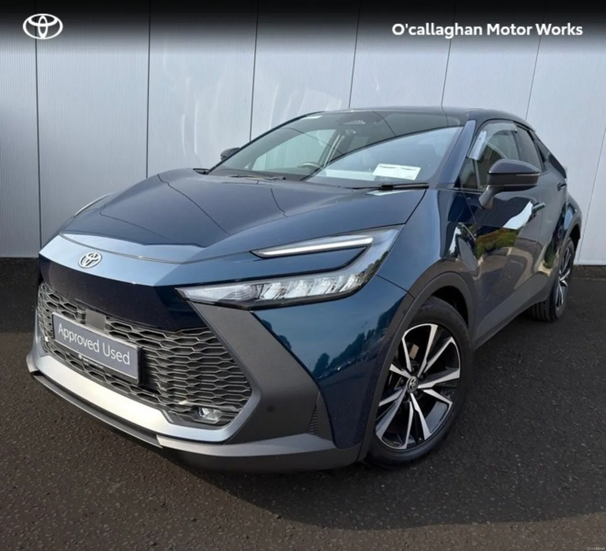 Toyota C-HR C-HR HYBRID SPORT - Image 2