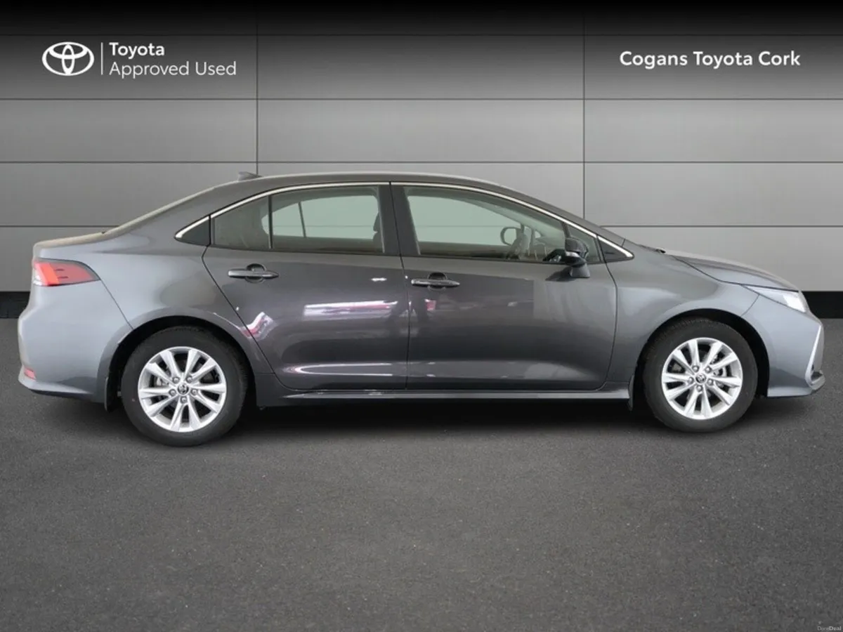 Toyota Corolla Luna**Low mileage** - Image 3