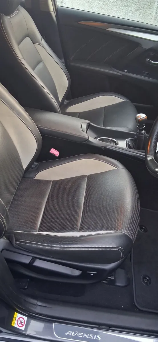 Toyota Avensis 2015 - Image 3