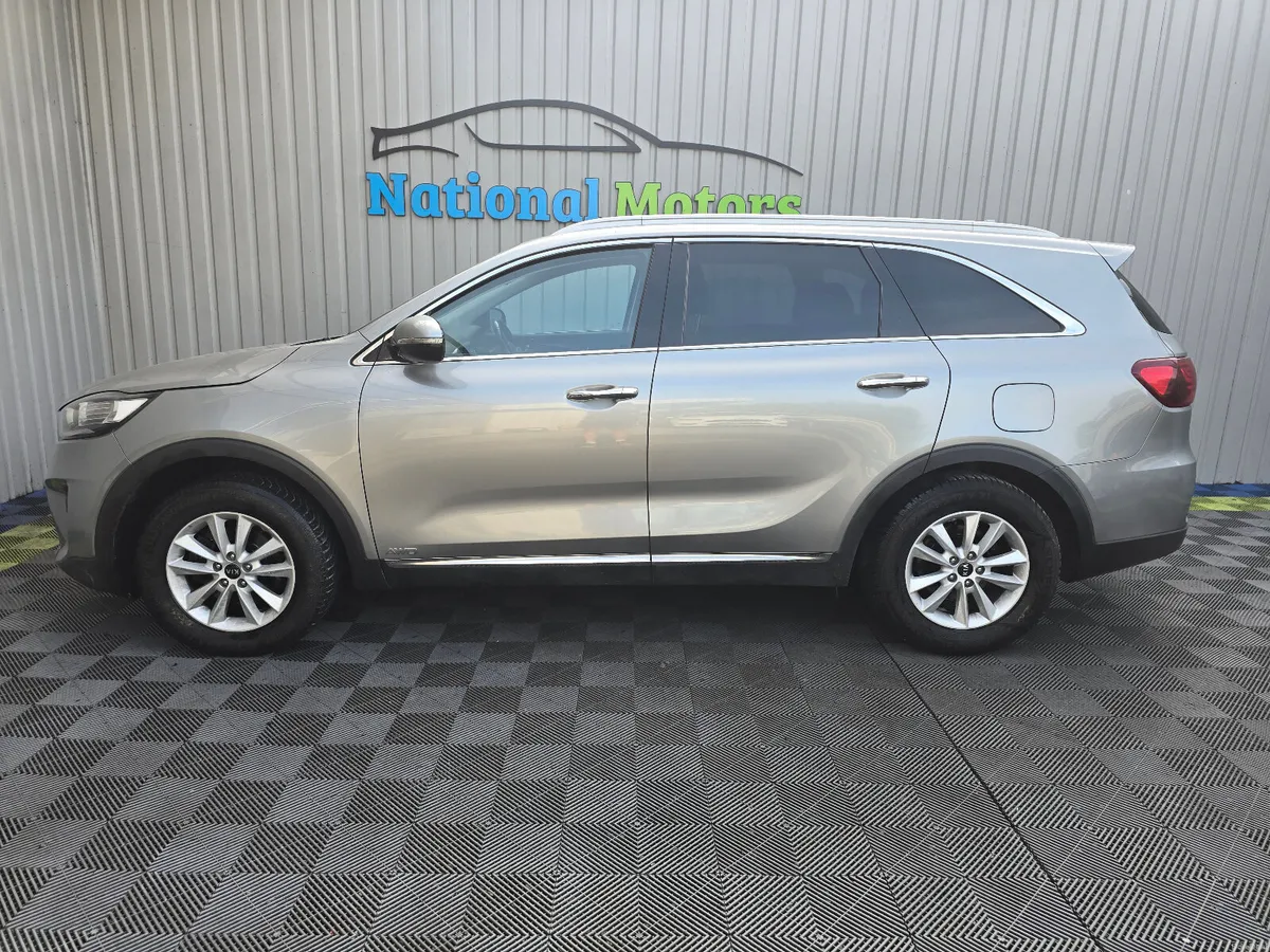 2019 Kia Sorento 2.2  4x4 5 seats - Image 6