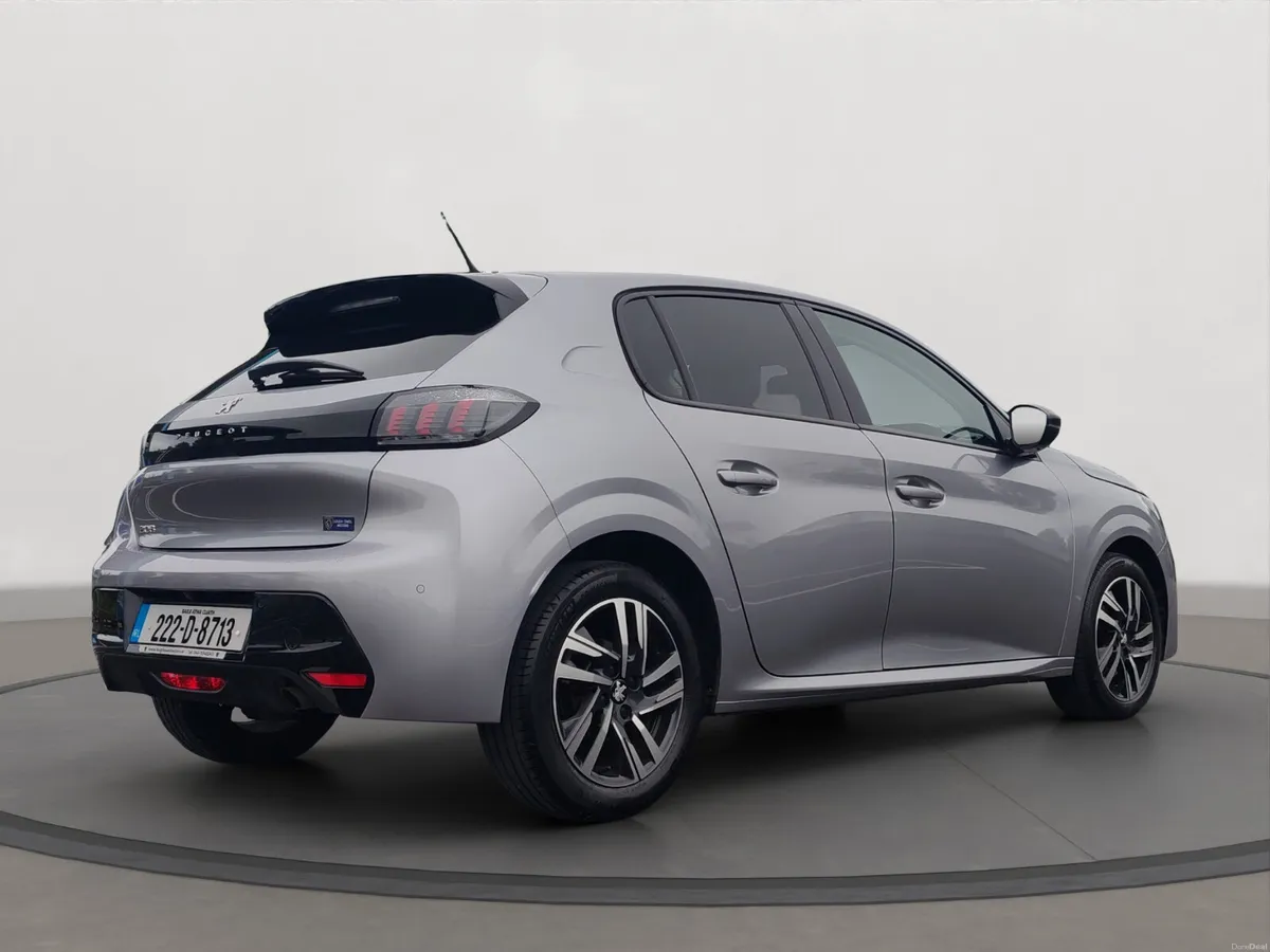 Peugeot 208 100bhp Allure - Image 2