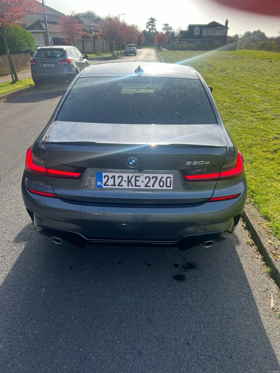 2021 BMW 330E - Image 5