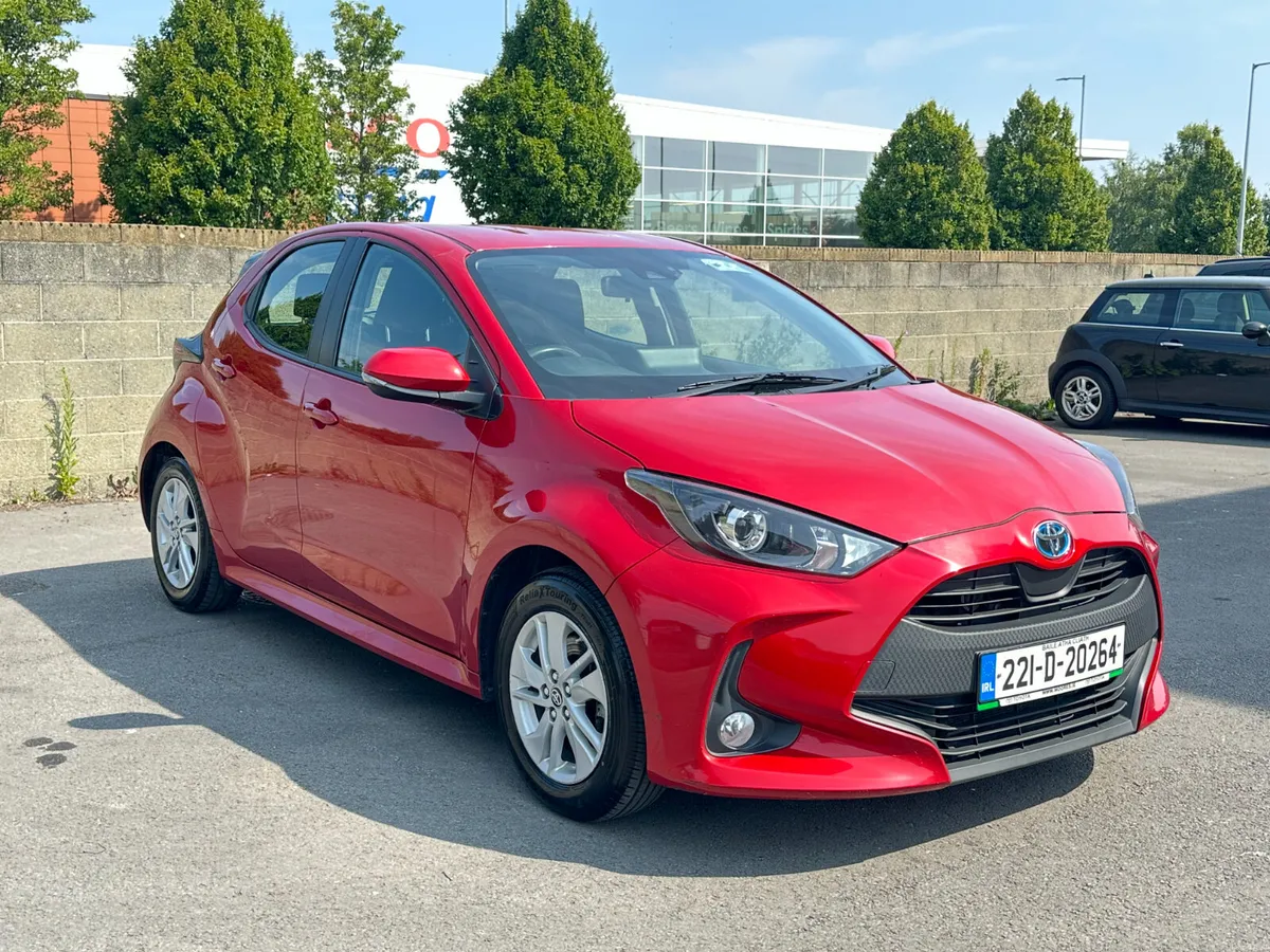 Toyota Yaris 2022,Auto,1.5P/Hybrid Luna+Nct03-28, - Image 4