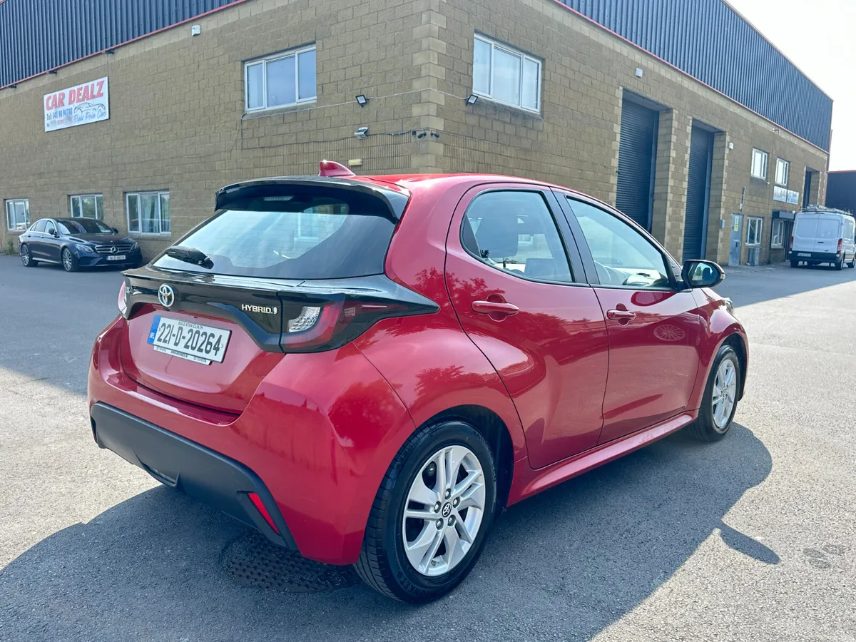 Toyota Yaris 2022,Auto,1.5P/Hybrid Luna+Nct03-28, - Image 6