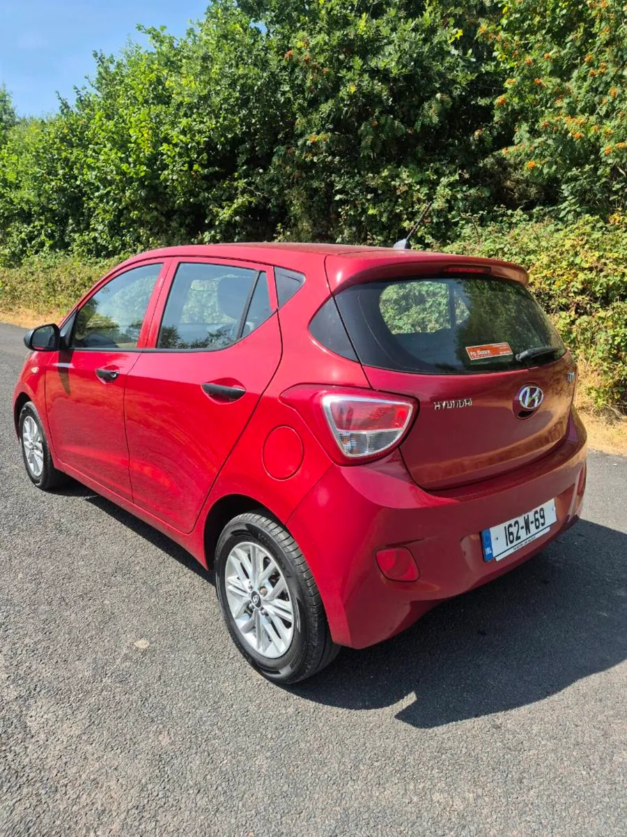 Hyundai i10 1.0 petrol - Image 4