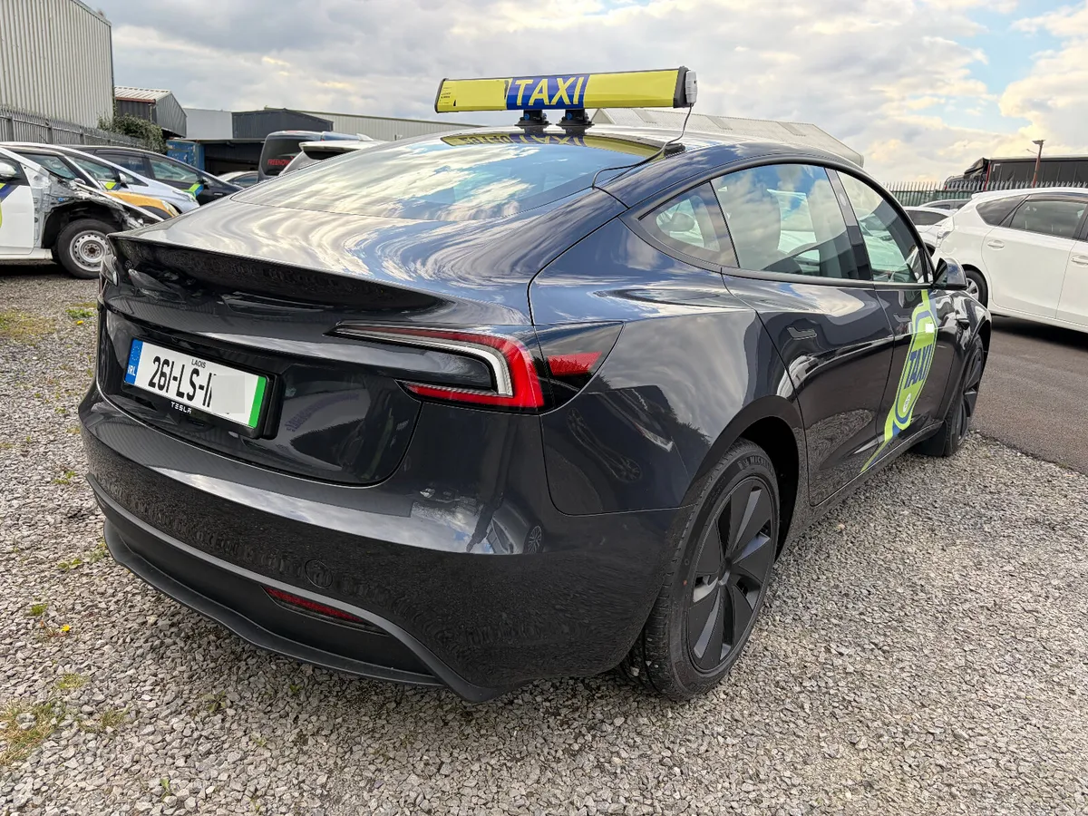 2026 Tesla Model 520KMS RANGE READY TO GO TAXI - Image 3