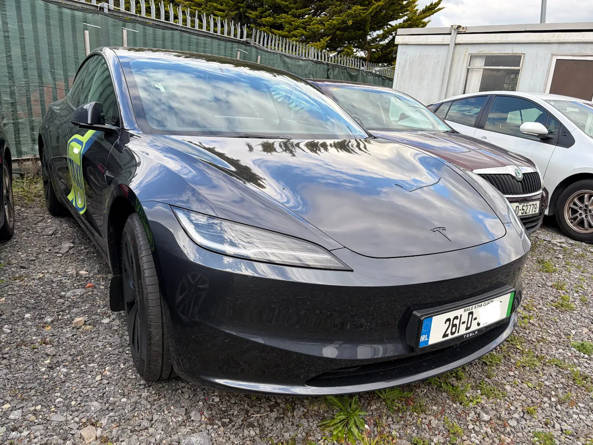 2026 Tesla Model 520KMS RANGE READY TO GO TAXI - Image 4