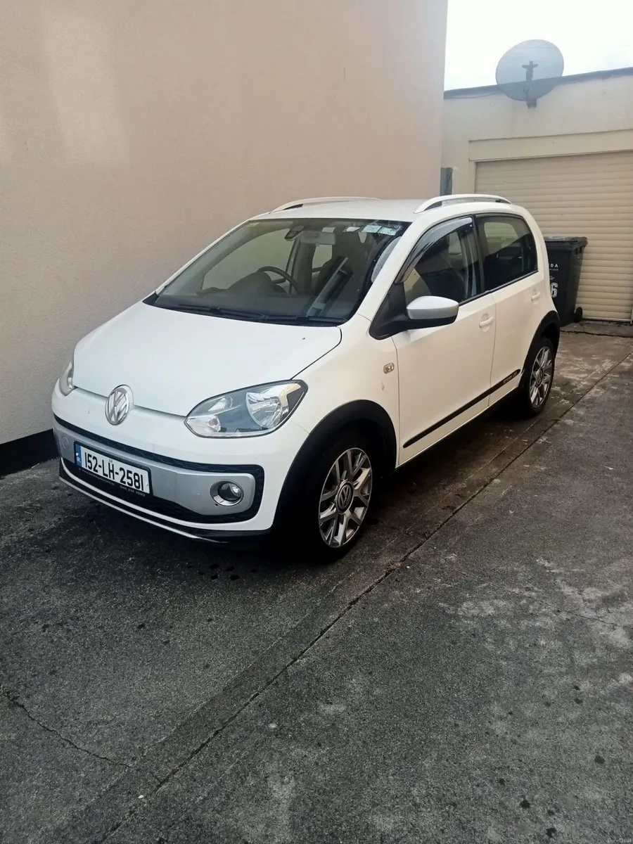 Volkswagen up - Image 2