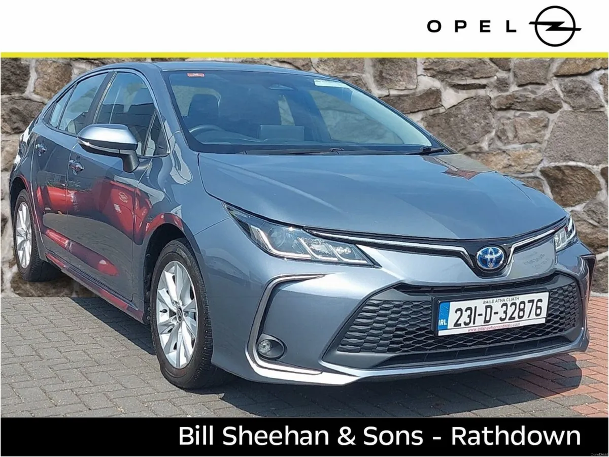 Toyota Corolla 1.8 Hybrid Luna Saloon - Image 1