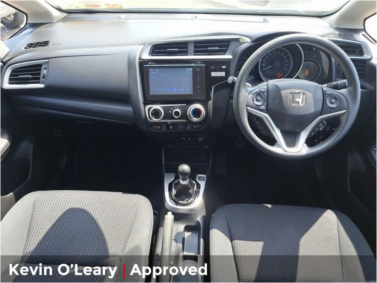 Honda Jazz 1.3 i-VTEC ES - Image 2