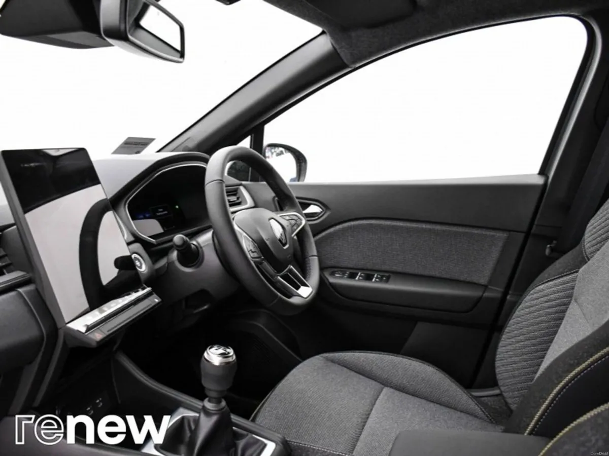 Renault Captur TCe 90 Techno - Image 5