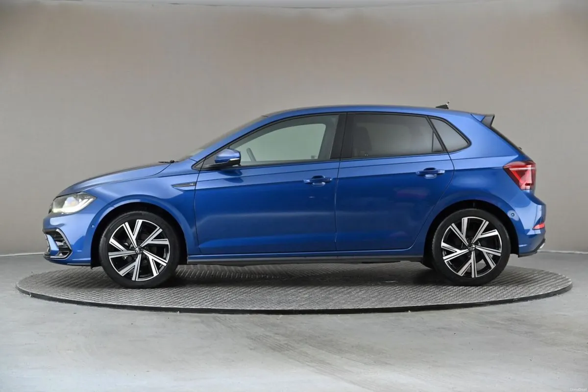 Volkswagen Polo 1.0 TSI DSG R-LINE **CARPLAY*ANDRO - Image 5