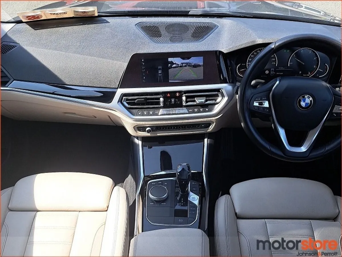 BMW 3-Series 318d Sport - Image 4
