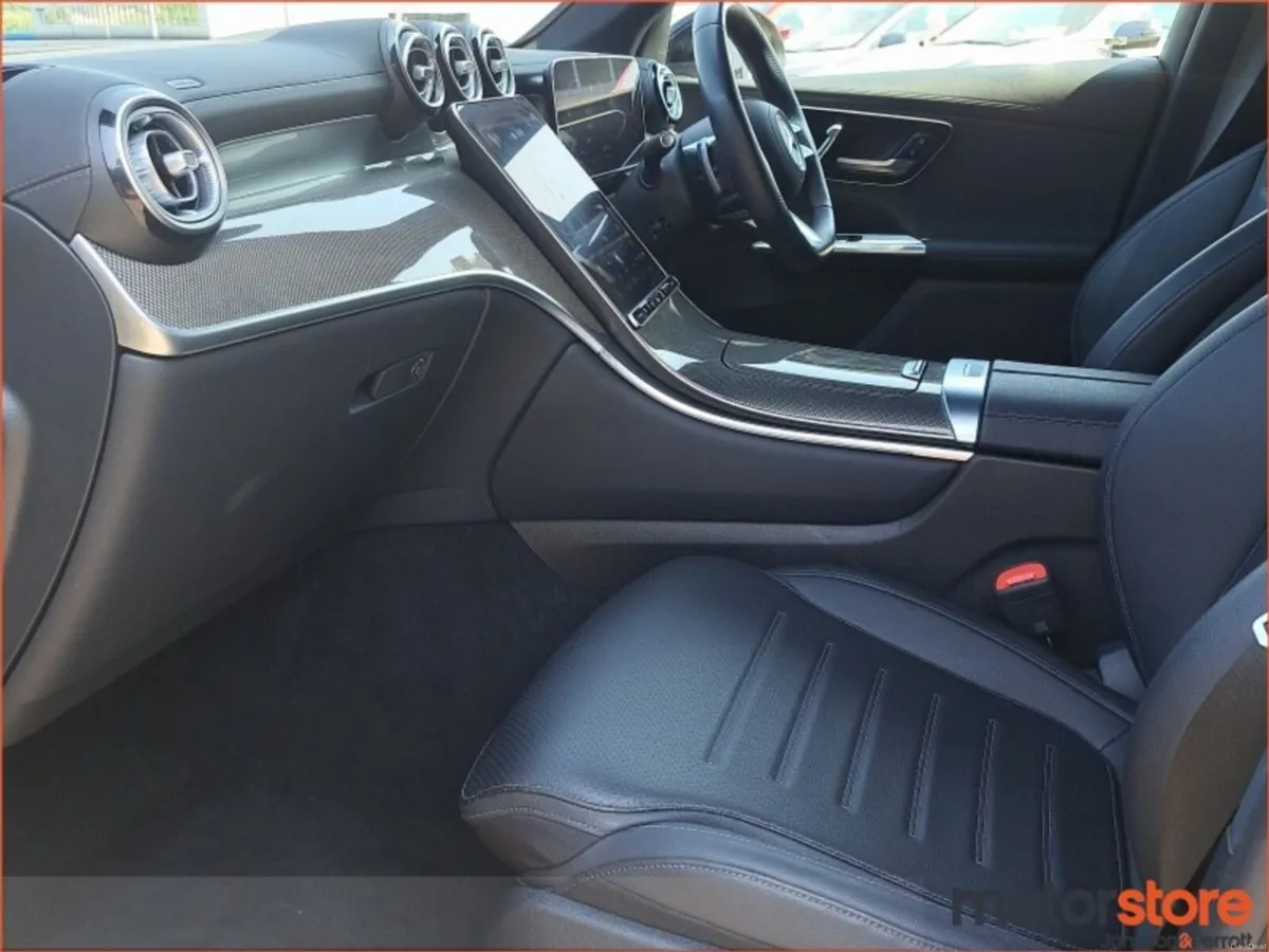 Mercedes-Benz GLC Glc 300 Amg Line E 4Matic Auto - Image 3