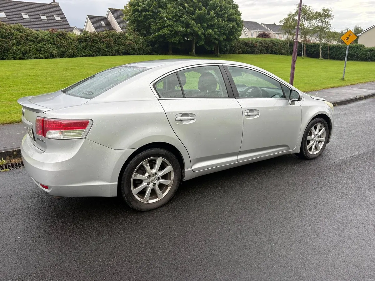 2011 Toyota Avensis 2.0 d4d - Image 3