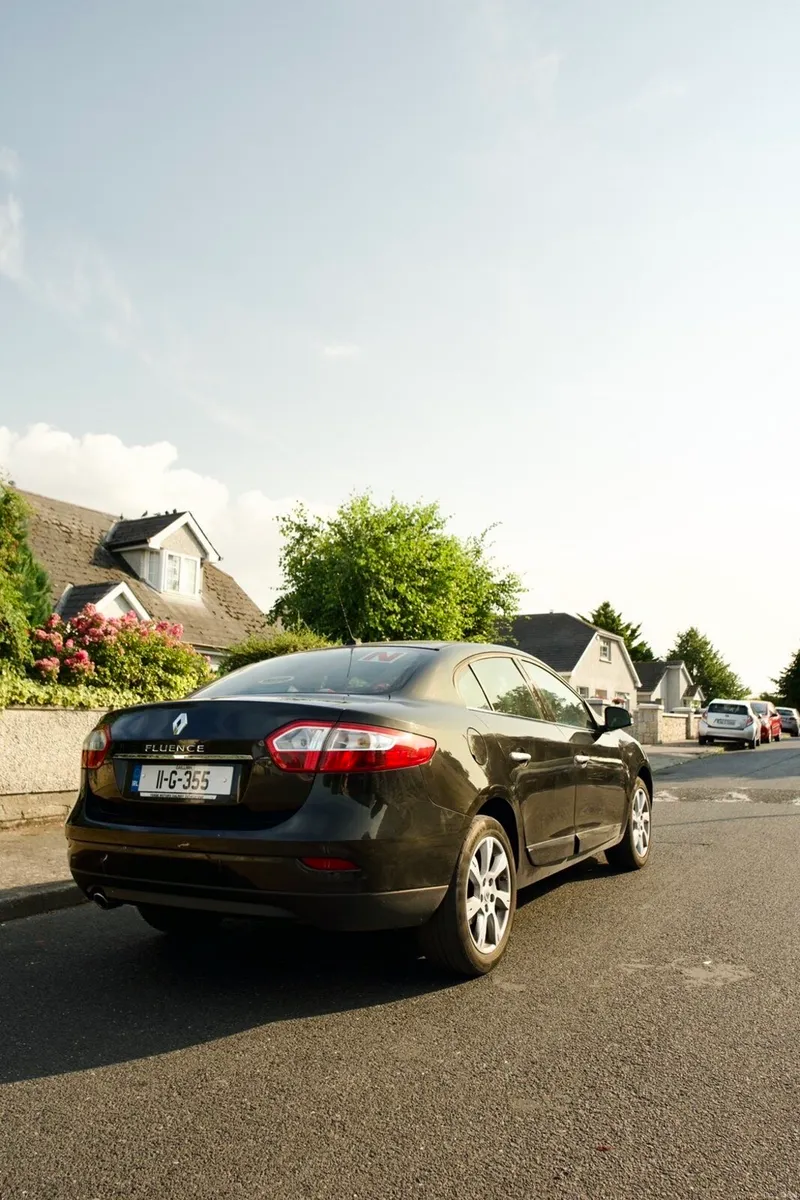 2011 Renault Fluence TomTom | NCT 02/27 | 1.5 DCi - Image 4