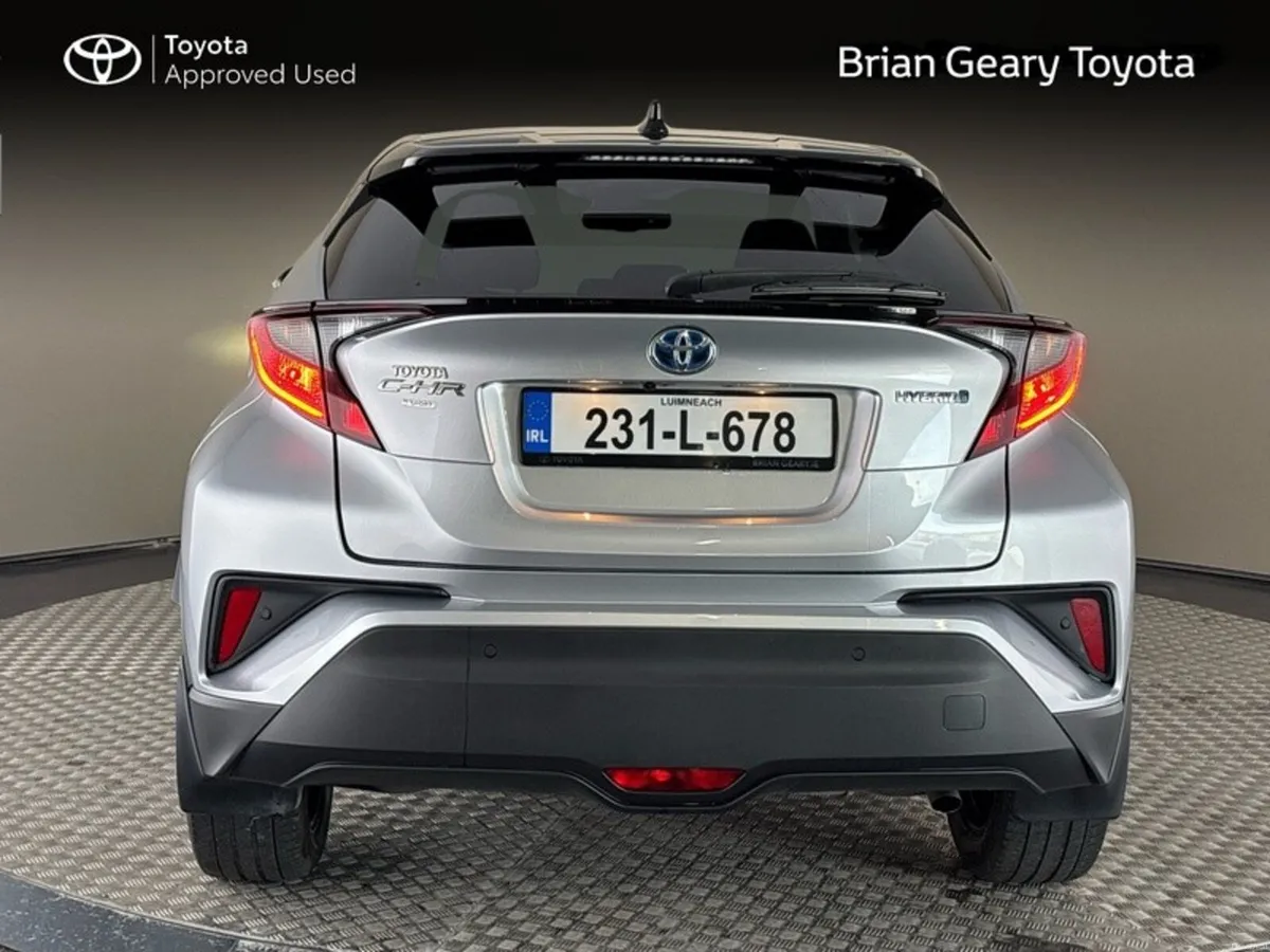 Toyota C-HR HYBRID SPORT BI-TONE - Image 4