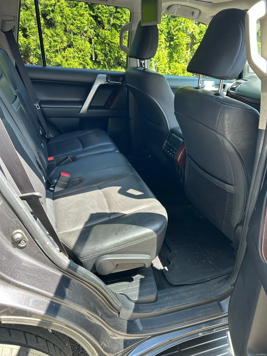 Toyota landcruiser lc5 - Image 6