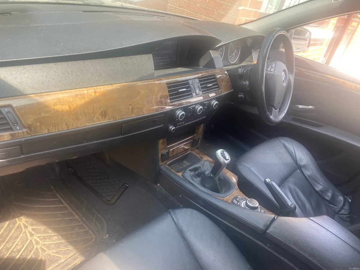 BMW E60 520D - Image 6