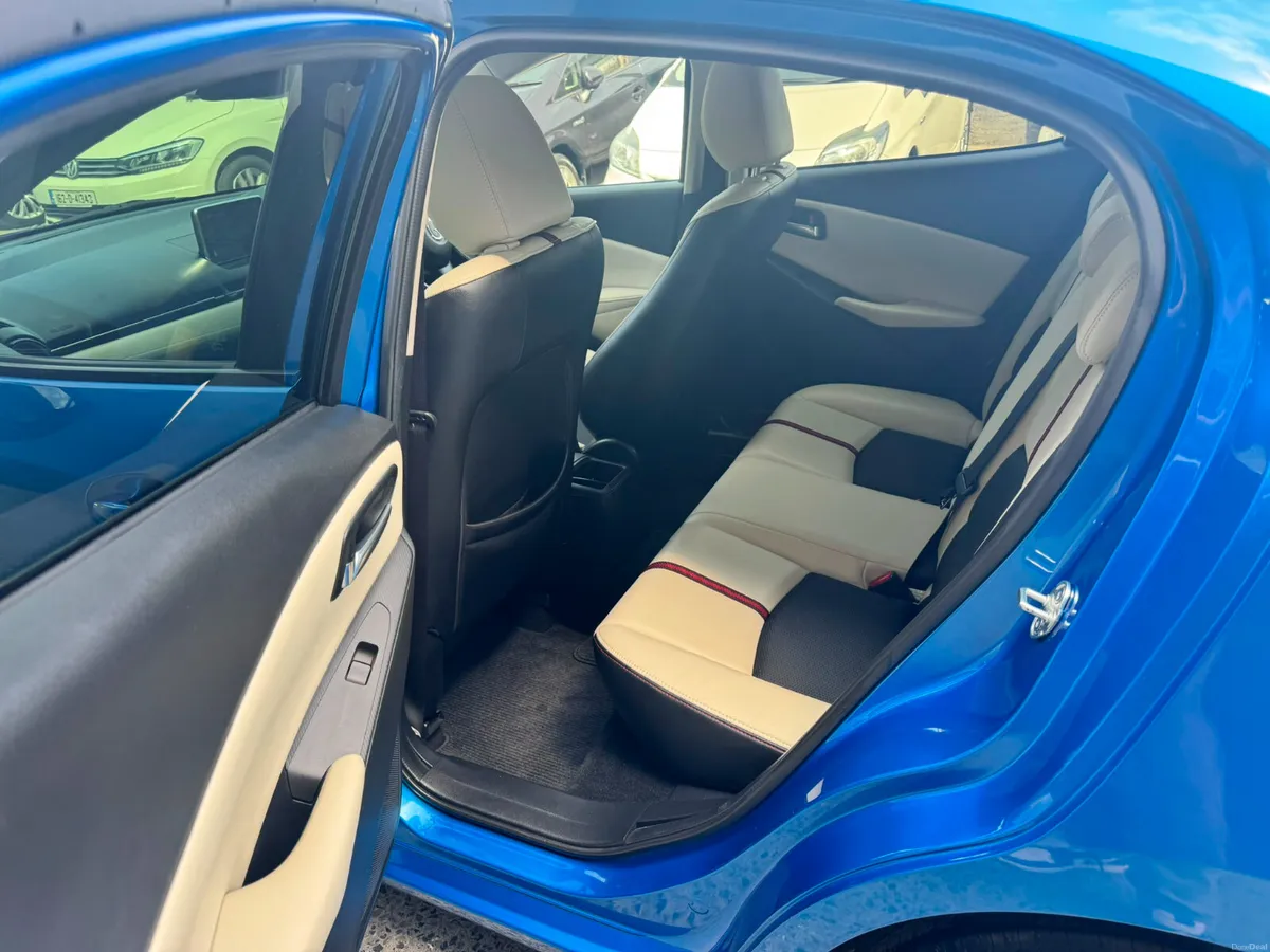 2015 Mazda Demio 1.3 Automatic / XD Leather Spec - Image 6