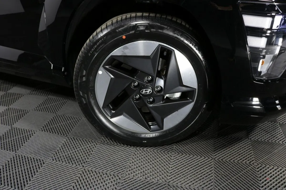 Hyundai KONA ELECTRIC ELEGANCE 64 kWh EV - Image 4