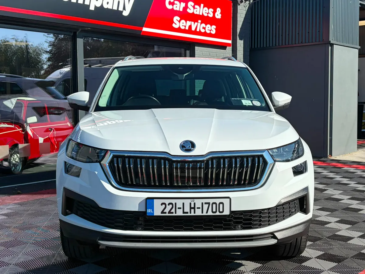 (221) Škoda Kodiaq Style 7 Seater - Digital Dash - Image 2