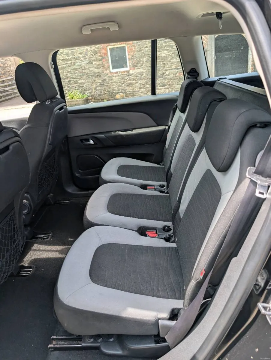 Tax and tested Citroen Picasso - Image 4