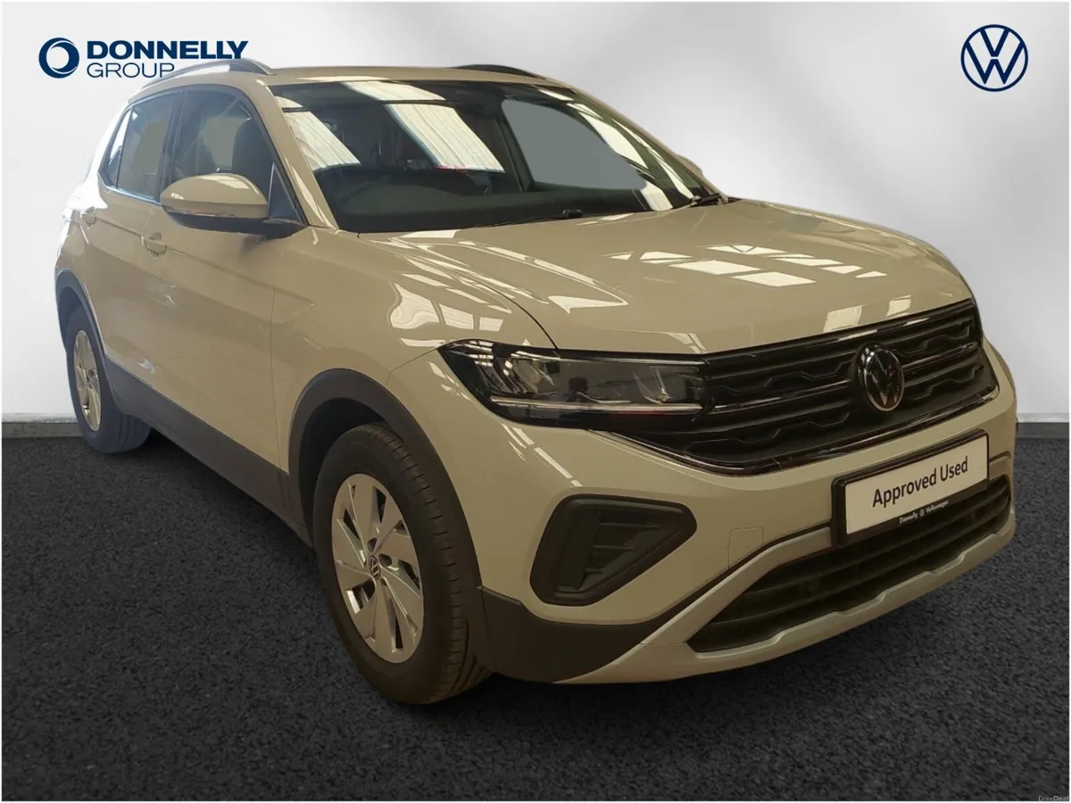 Volkswagen T-cross Estate Life - Image 1