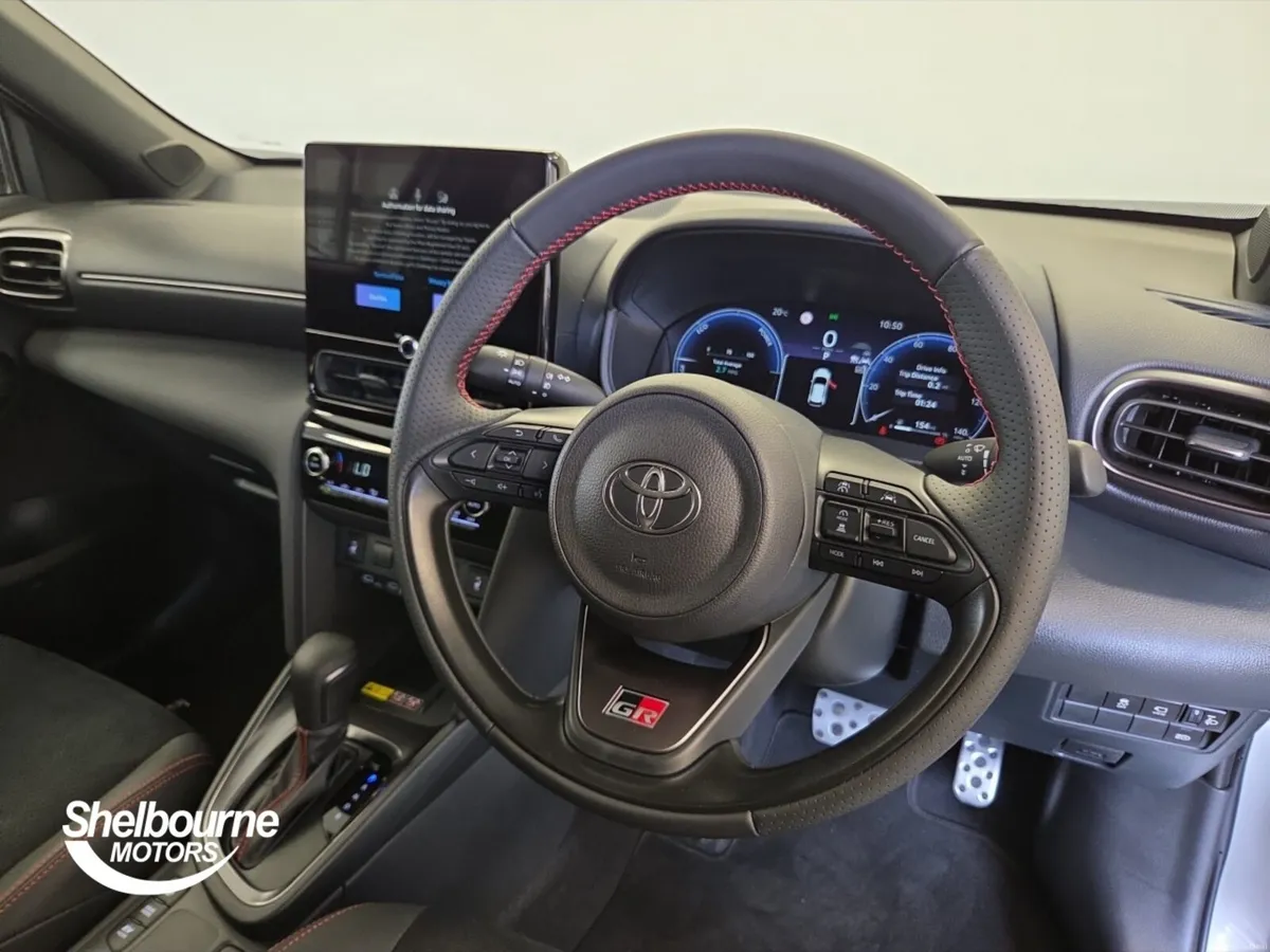 Toyota Yaris Cross Estate GR Sport - Image 4