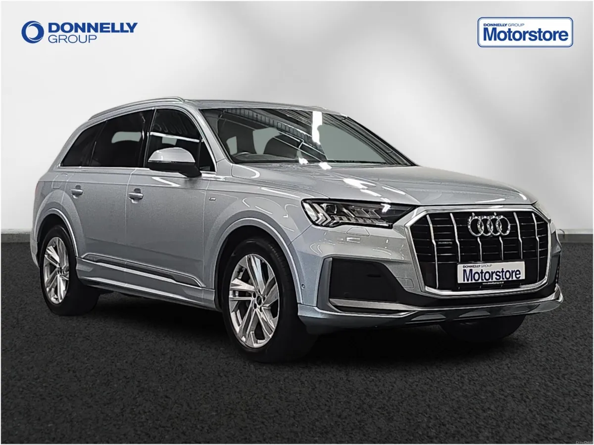 Audi Q7 Diesel Estate S Line - Image 1