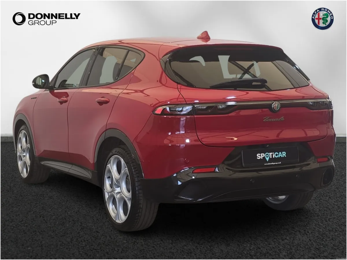 Alfa Romeo Tonale Hatchback Speciale - Image 2