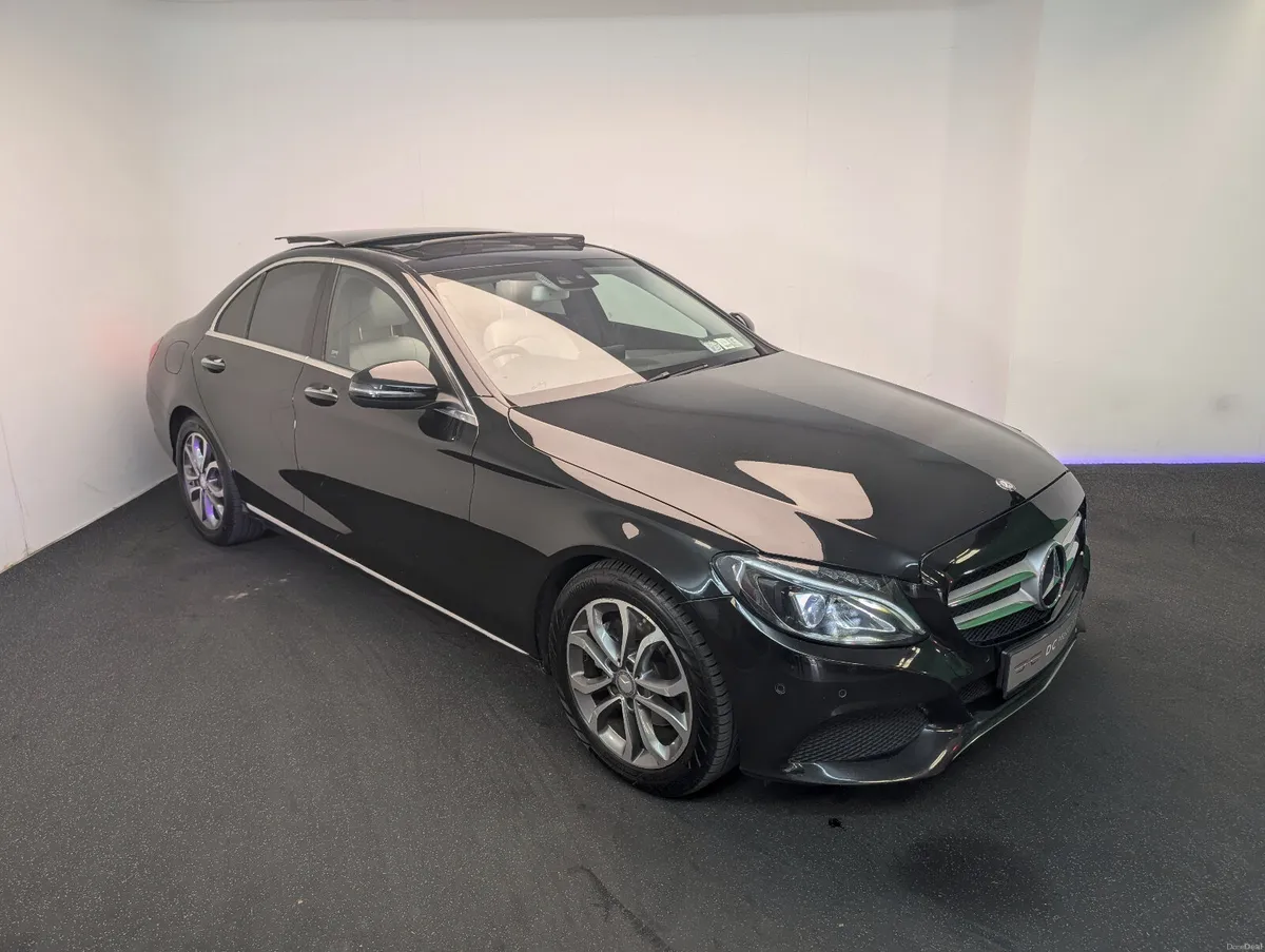 Mercedes-Benz C-Class C220d Premium Plus - Image 2