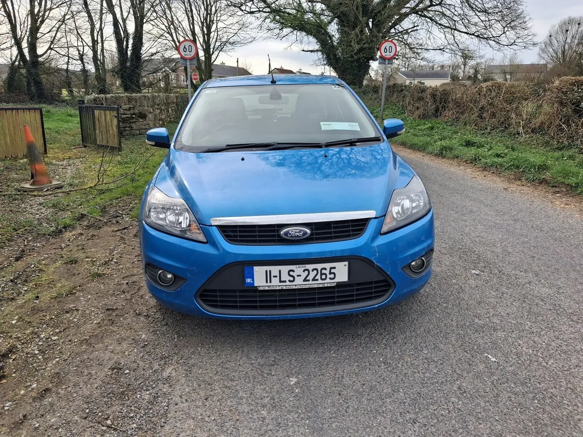 Ford Focus 2011 - Image 3