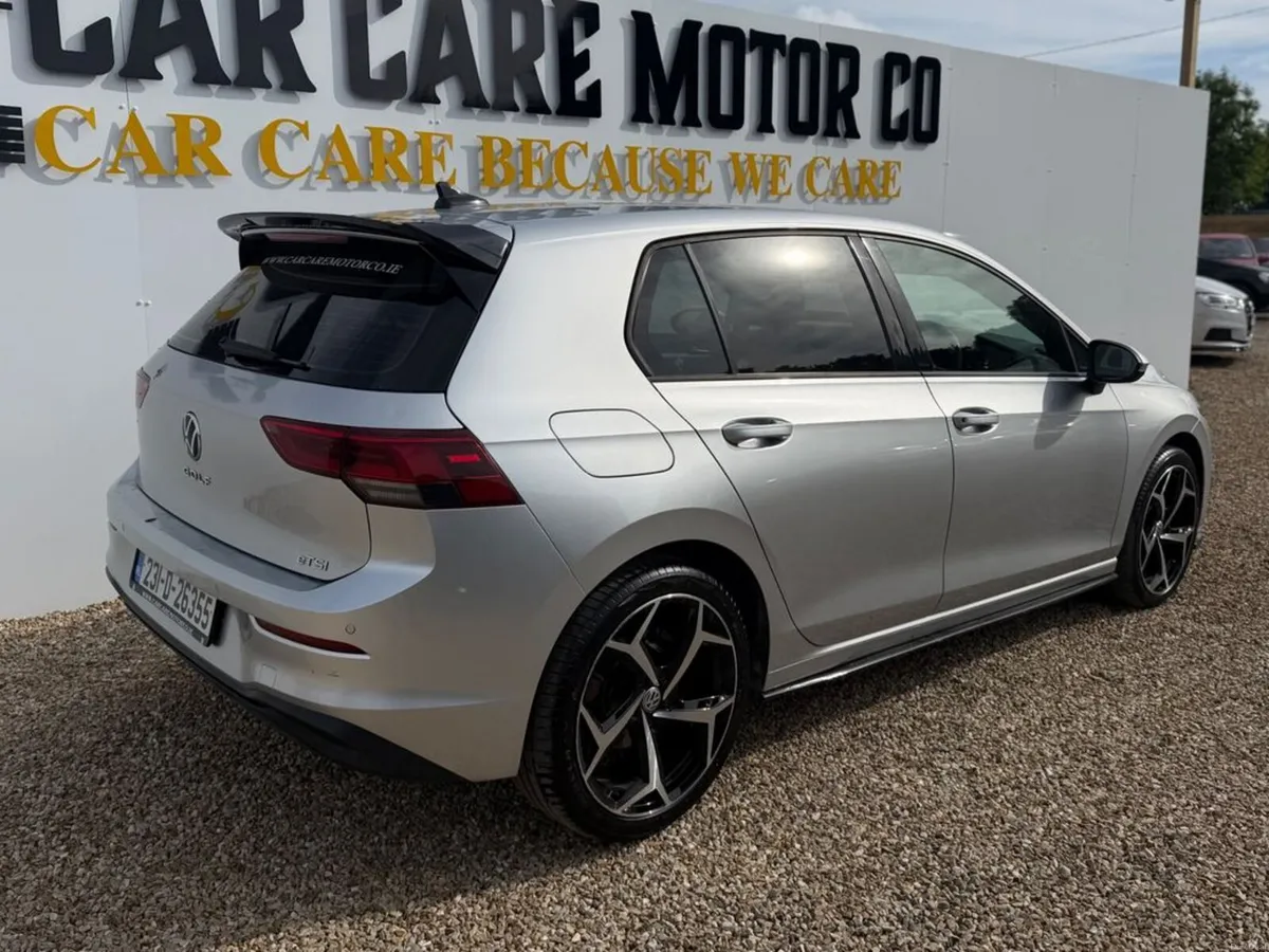 Volkswagen Golf Life 1.0 TSI Mhev 110HP 5 - Image 5