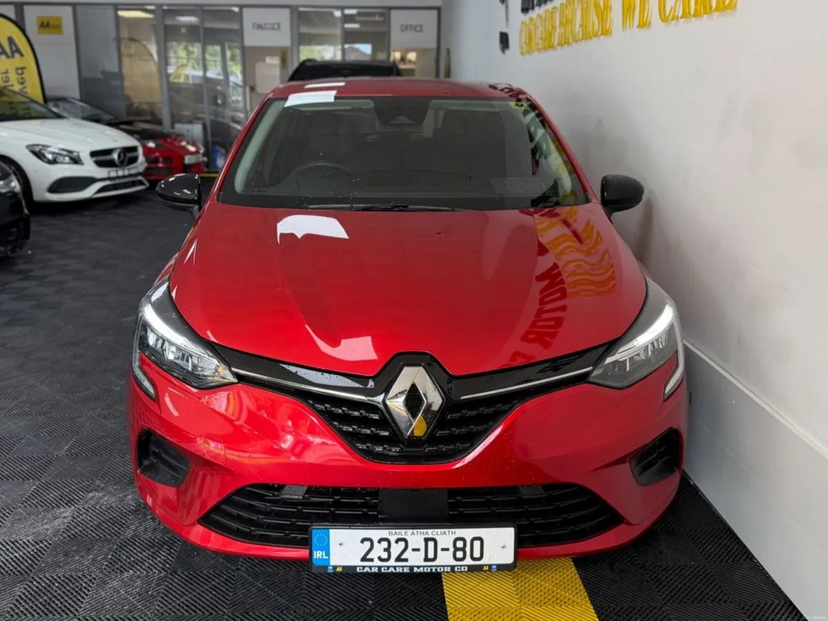 Renault Clio Equilibre 1.0 Automatic - Image 2