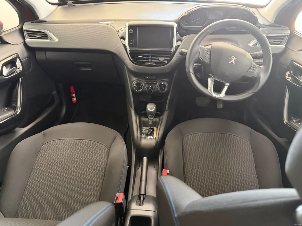 Peugeot 208 2018 208 1.2 Automatic 19, 000Km - Image 6