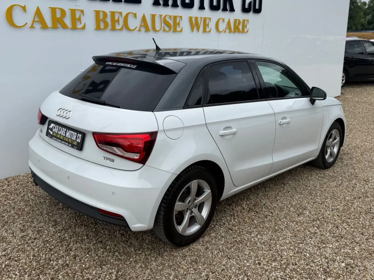 Audi A1 2017 Audi A1 1.0 Automatic - Image 4