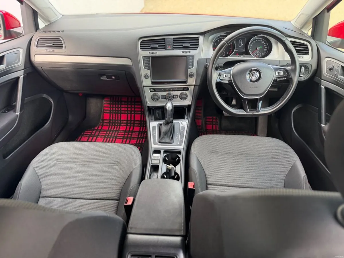 Volkswagen Golf 2016 Volkswagen Golf 1.2 Automatic - Image 6