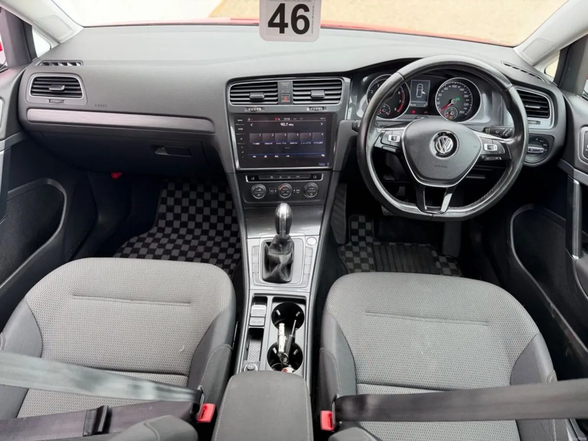 Volkswagen Golf 2017 Golf 1.2 Automatic - Image 6