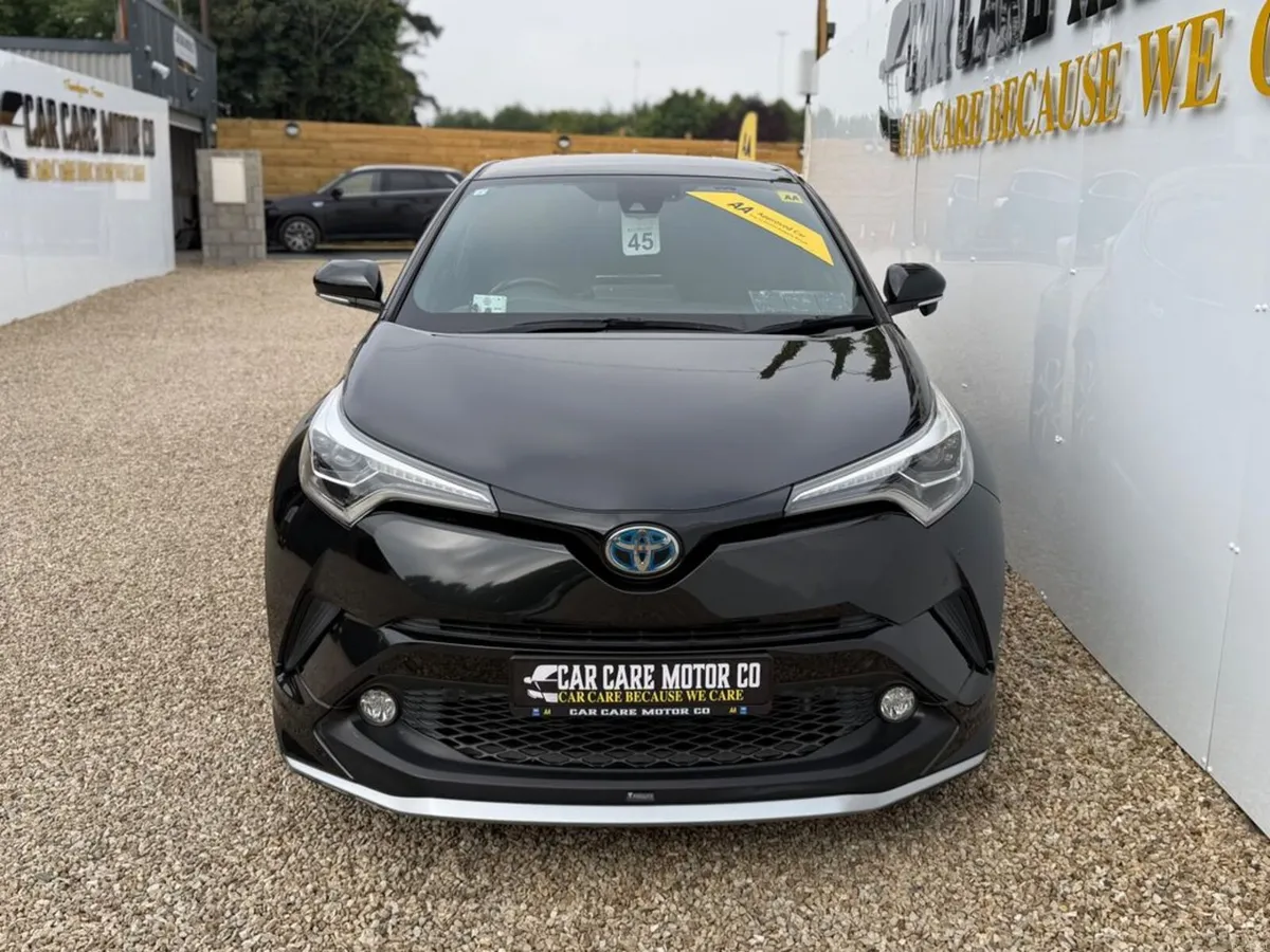 Toyota C-HR 2017 C-HR 1.8 Hybrid - Image 3