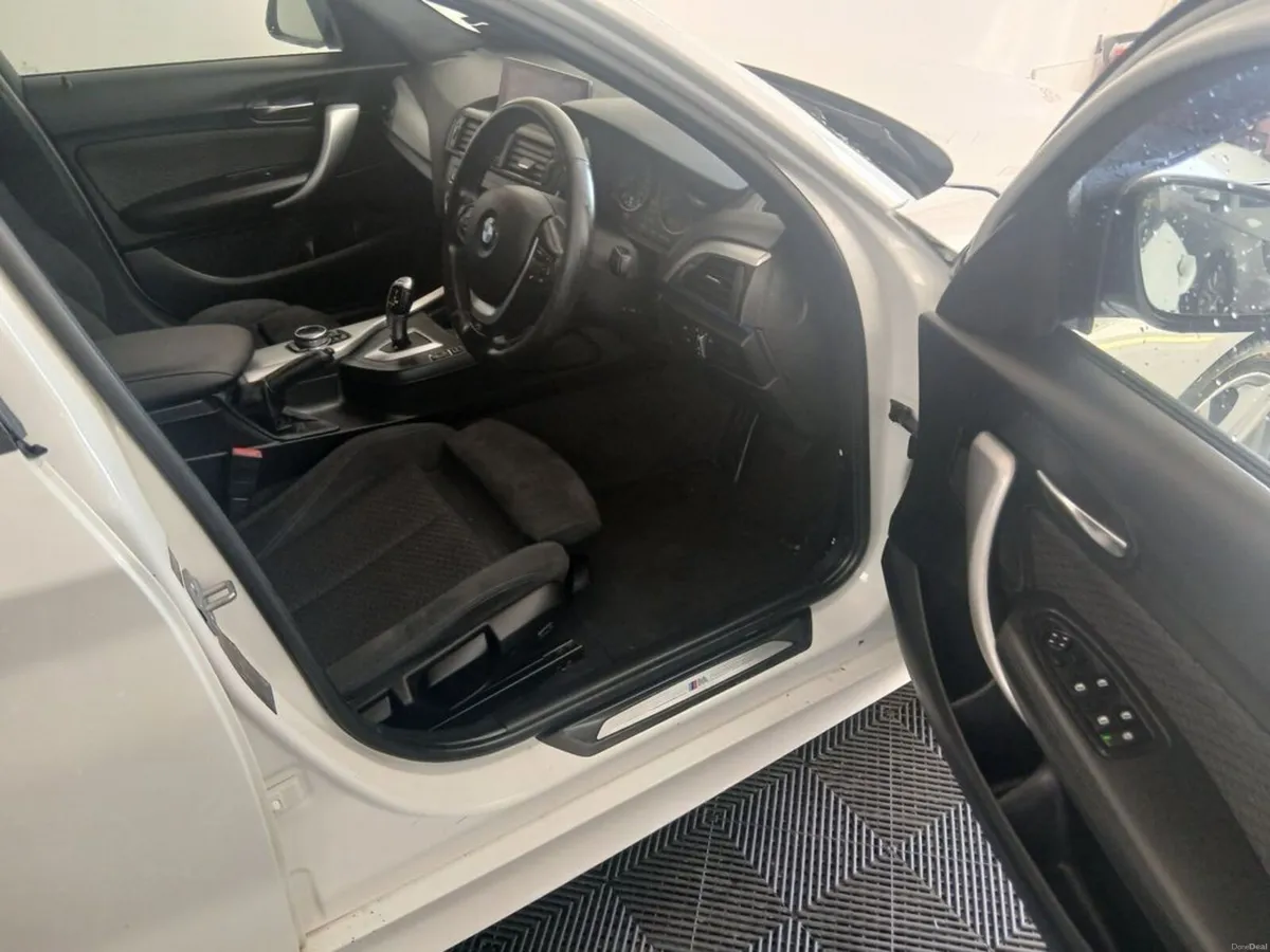 BMW 1-Series 116 I Dba-1a16 5DR Auto - Image 6