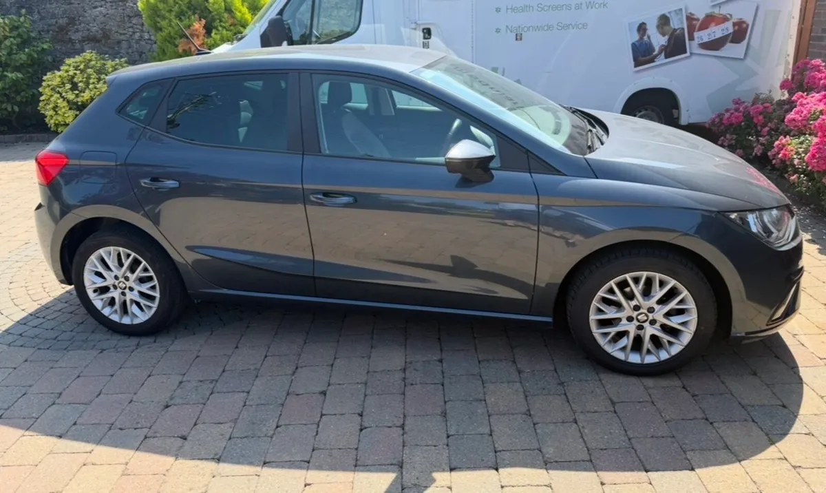 Seat Ibiza 1.0L SE 5 door - Image 2