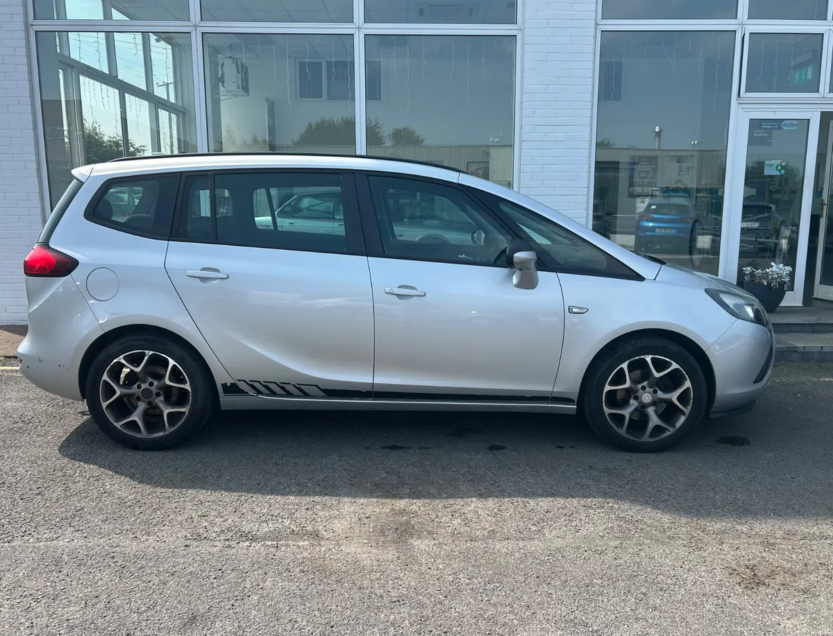 Opel Zafira 2015 - Image 3